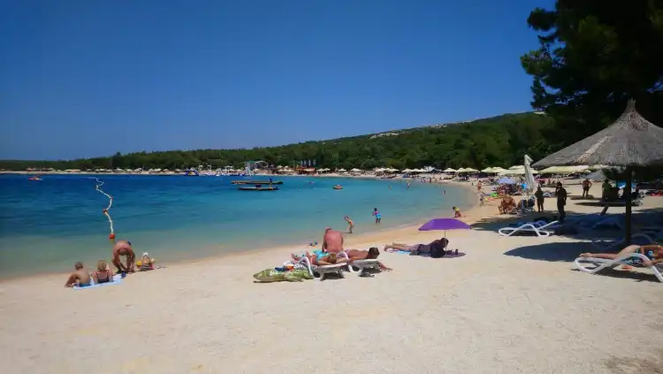 Hotels in Simuni