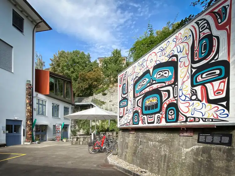 Hotels near Nordamerika Native Museum (NONAM)