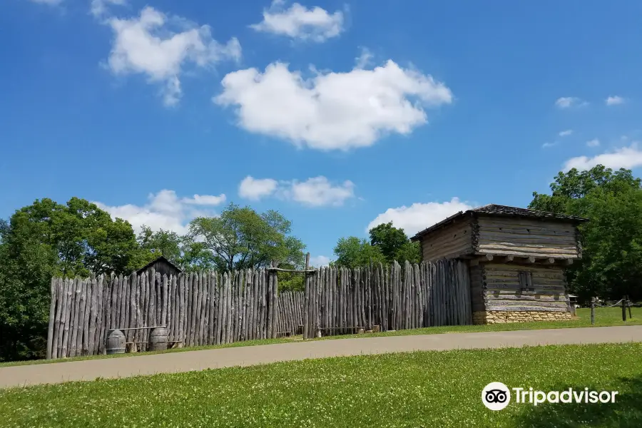 Apple River Fort