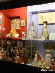 The Lilliput Doll & Toy Museum