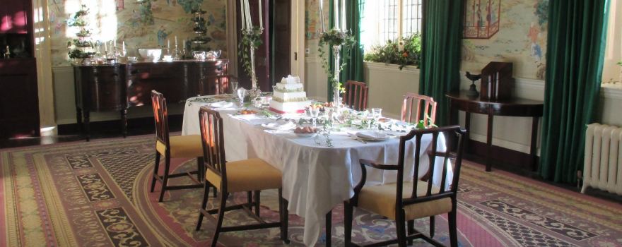 National Trust - Avebury Manor