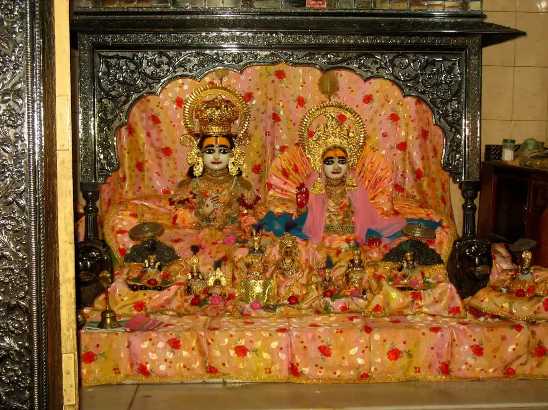 Hotels near Sita rasoi Ayodhya