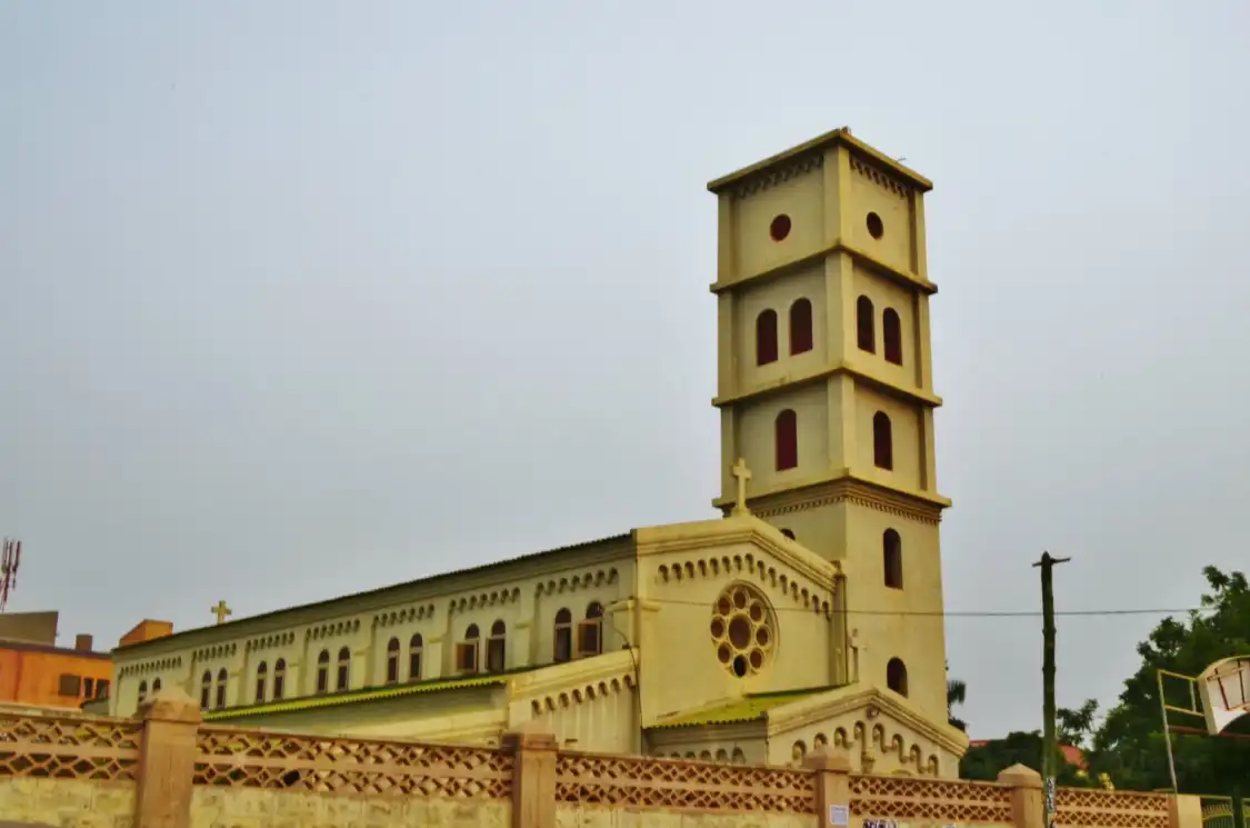 Eglise Evangélique Presbytérienne Lome附近的飯店