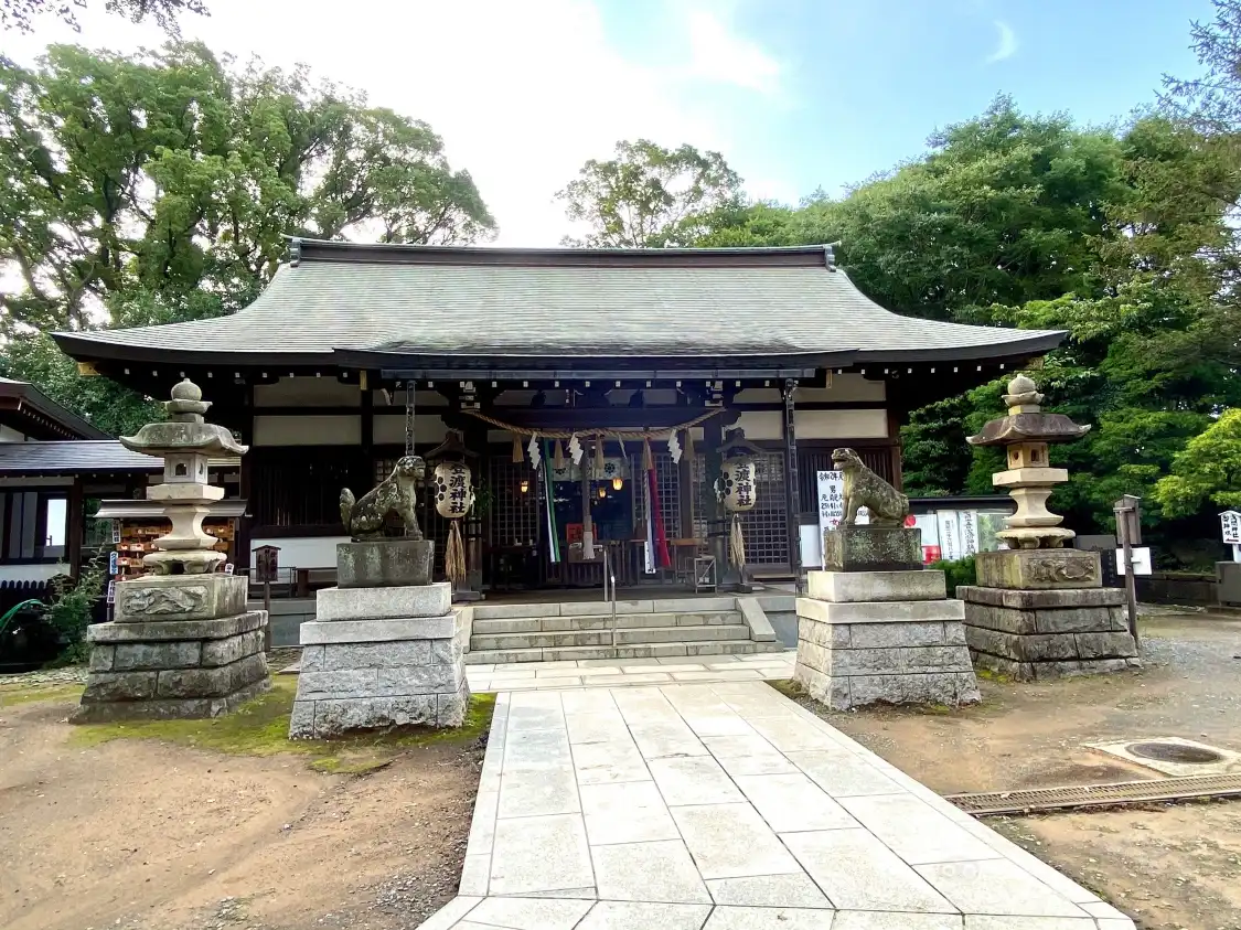 Hotels near Nobuto Shrine