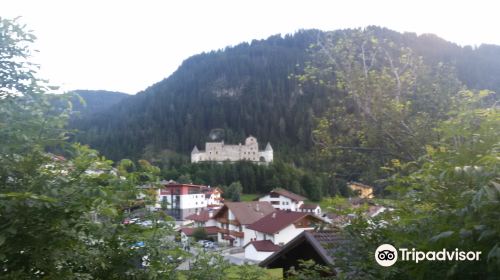 Naudersberg Castle