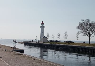 Hellevoetsluis Lighthouse