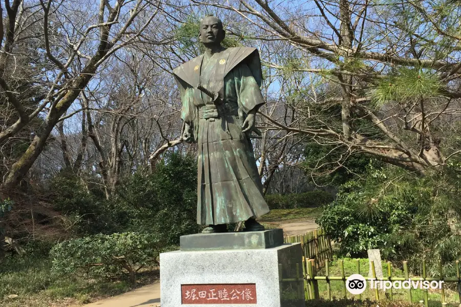 堀田正睦の銅像
