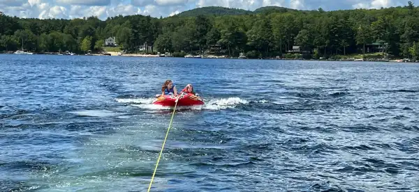 Hotels in Sebago
