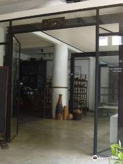 T'Shop Lai Gallery