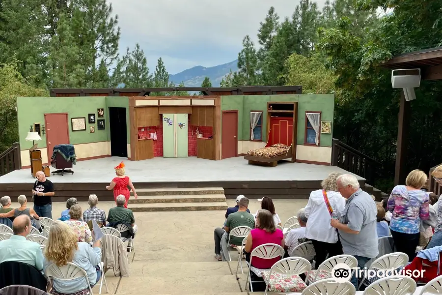 Leavenworth Summer Theatre