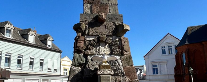 Klamottendenkmal