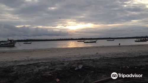 Barra do Superagui Beach