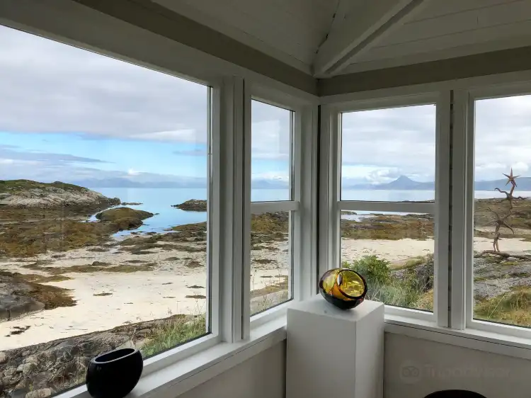 Hotels in Tranoy
