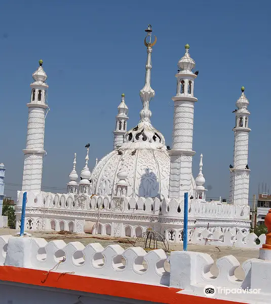 Ameen Peer Dargah