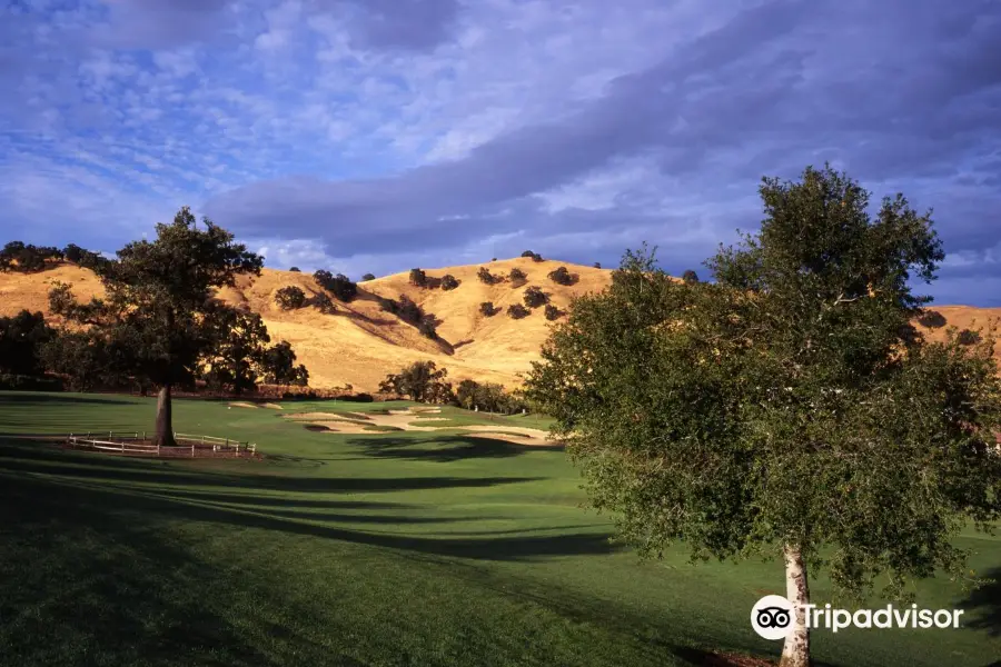 Paradise Valley Golf Course