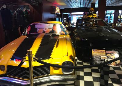 Nelson's Garage Car & Motorcycle Museum