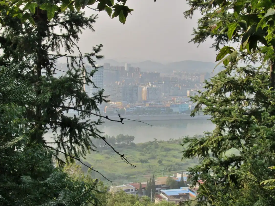Hotels near Shangrao Yunbifeng National Forest Park