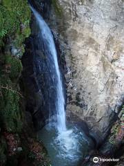 Grotte et Cascade de Seythenex