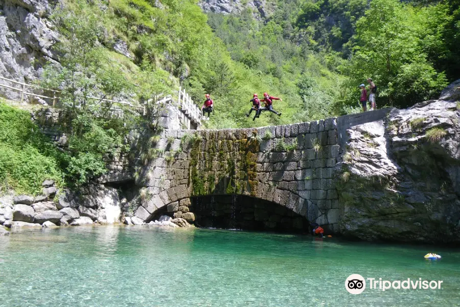 Mountain Live, Canyoning in Trentino