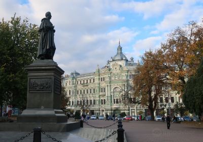 Monument to Mikhail Vorontsov