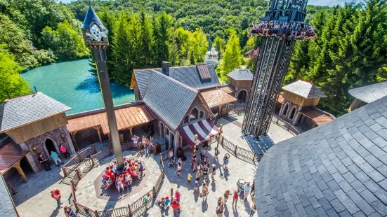 Nigloland, Parc D'Attractions & Hotel