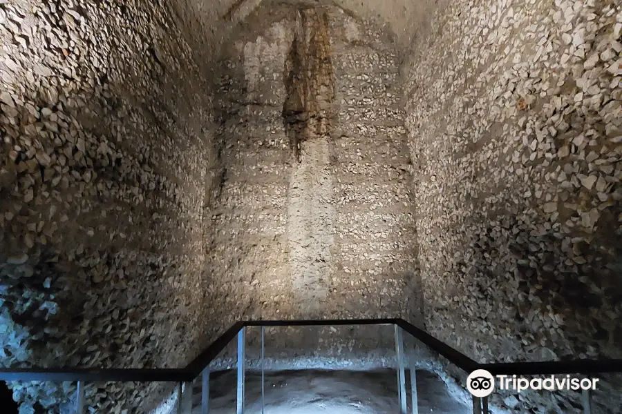 Cisterne Romane di Piazza del Popolo