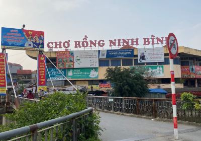 Rong Market Ninh Binh