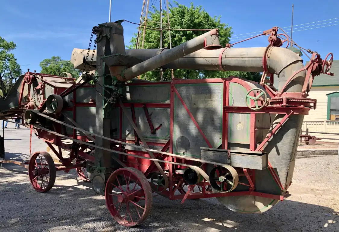 Hotels near Pioneer Museum