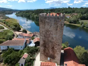 Torre de Lapela