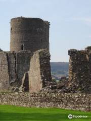 Tretower Court and Castle/ Llys a Chastell Tre-tŵr