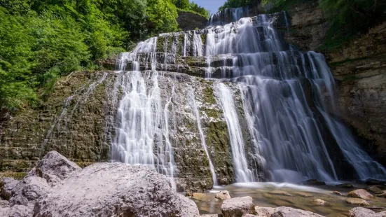 Les Cascades du Herisson