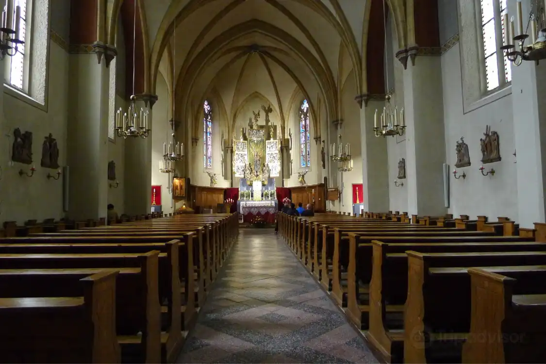 Hotels near Pfarrkirche Bad Gastein