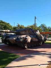 Woodford Leopard Tank