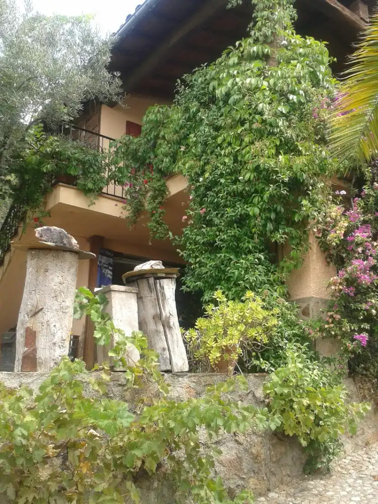 Hotels in Poyales del Hoyo