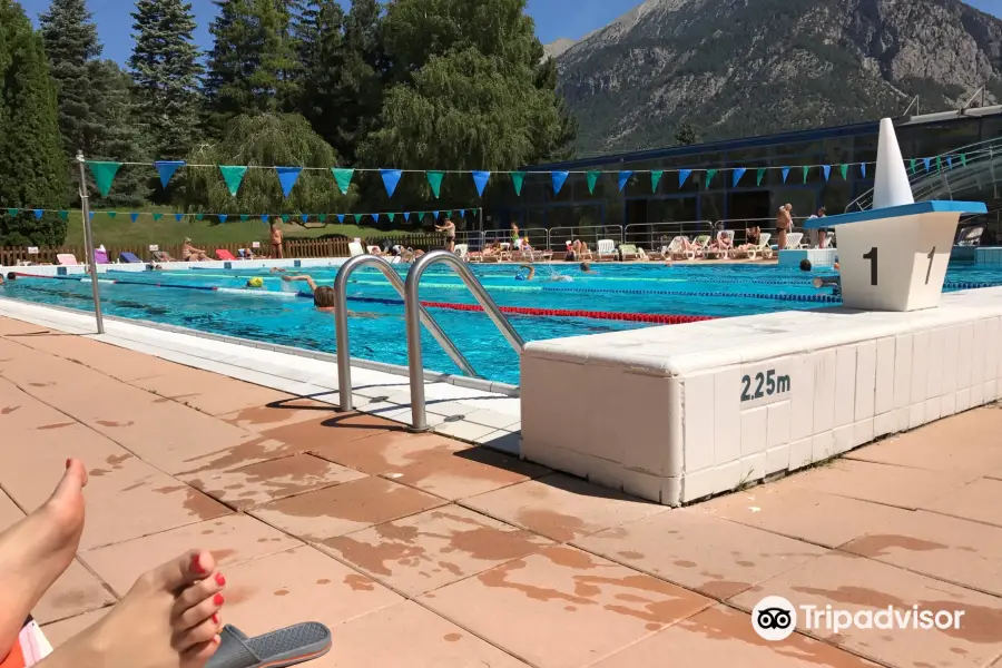 1326 Park Pool Briançon