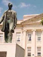 Abraham Lincoln Statue