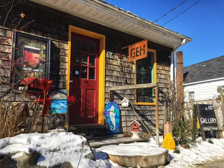 Hotels near 5th Maine Museum