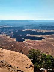 Grand View Point Overlook