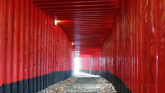 Jintoku Inari Shrine