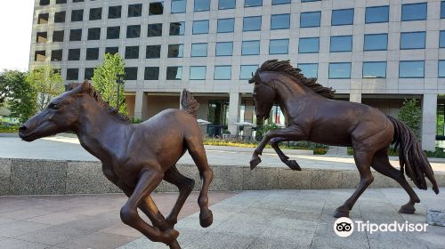 The Mustangs of Las Colinas Sculpture and Museum and Visitors Center