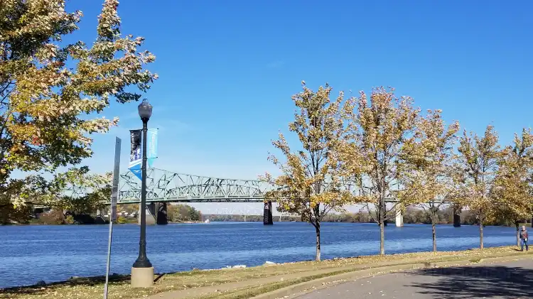 Hotels near Point Park