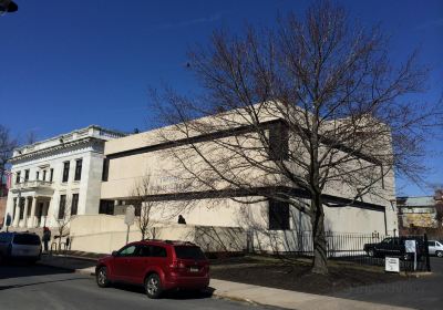 Trenton Free Public Library