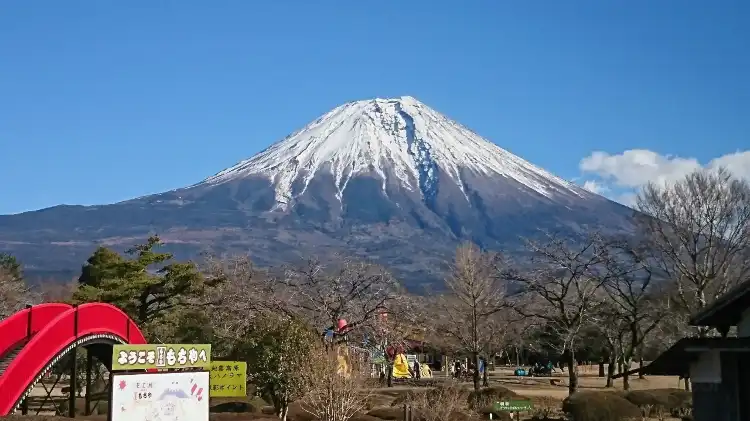 Hotels near Asagiri Kogen Mochiya