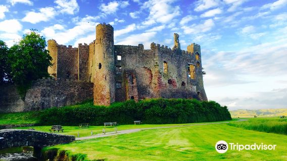 Castell Talacharn / Laugharne Castle