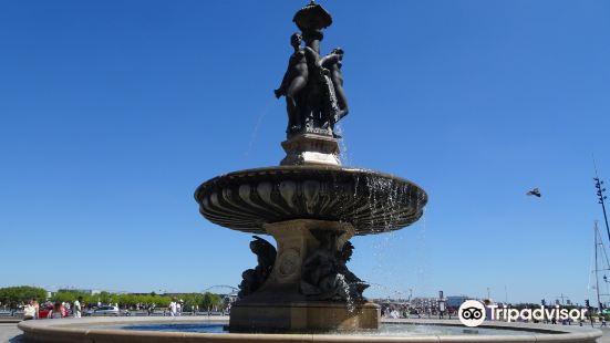 Fountain of Three Graces