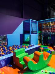 Airbox Bounce Trampoline Park