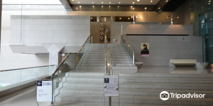 岡山縣立美術館