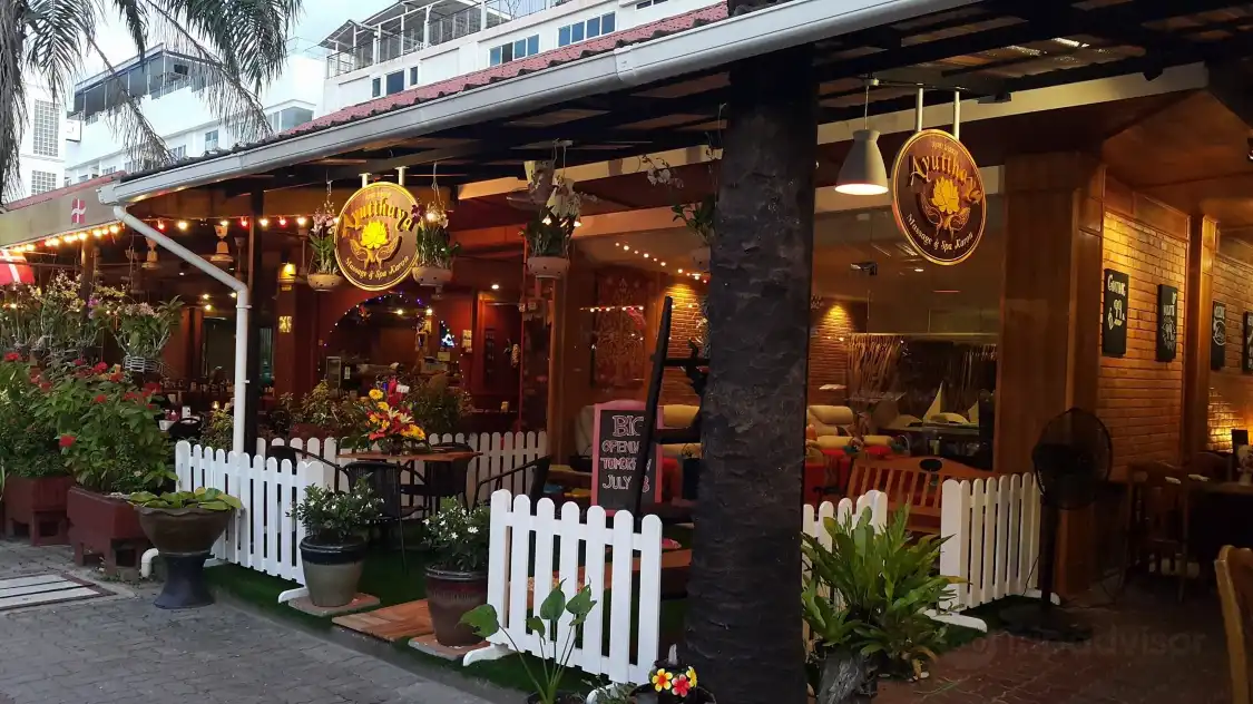Hotels near Ayutthaya Massage & Spa Karon