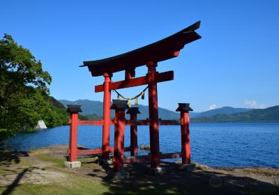 御座石神社