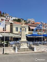 Monument to the Fallen Heroes